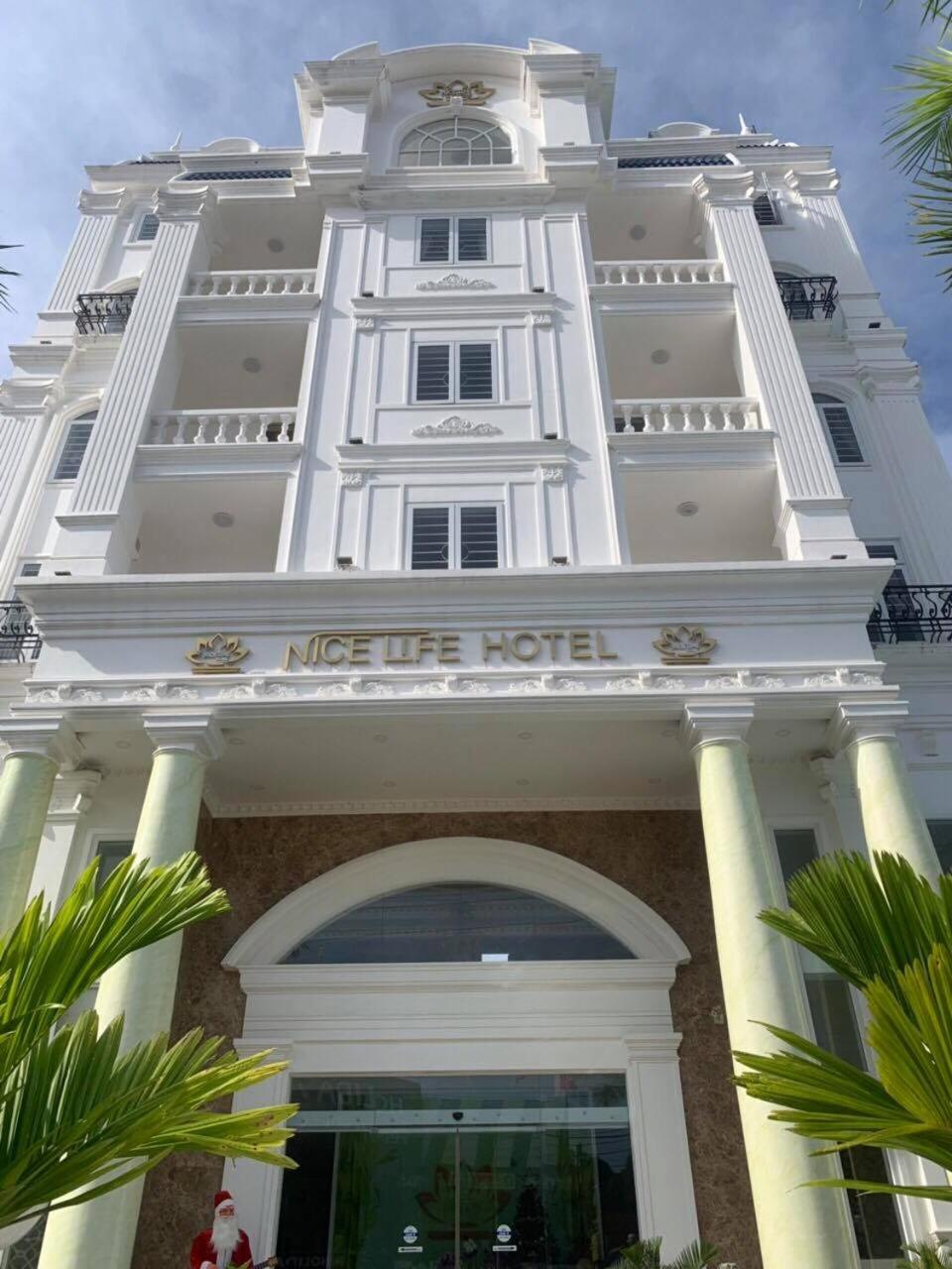 Nice Life Hotel Дуонг-Донг Экстерьер фото